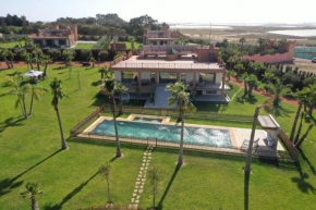 Superbe Villa Éco avec Piscine